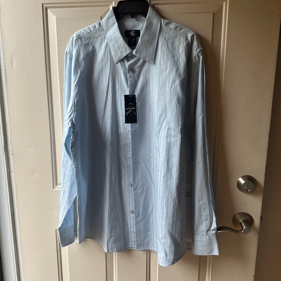 Calvin Klein  Men's Long Sleeve Cotton Light Blue Striped Size L. Shirt. NEW. - Picture 2 of 13